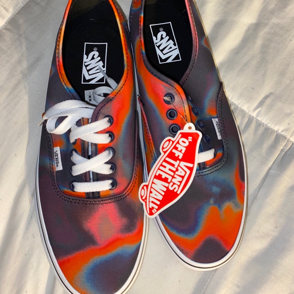 Vans Dark Aura sz 9 men’s, women’s 10.5